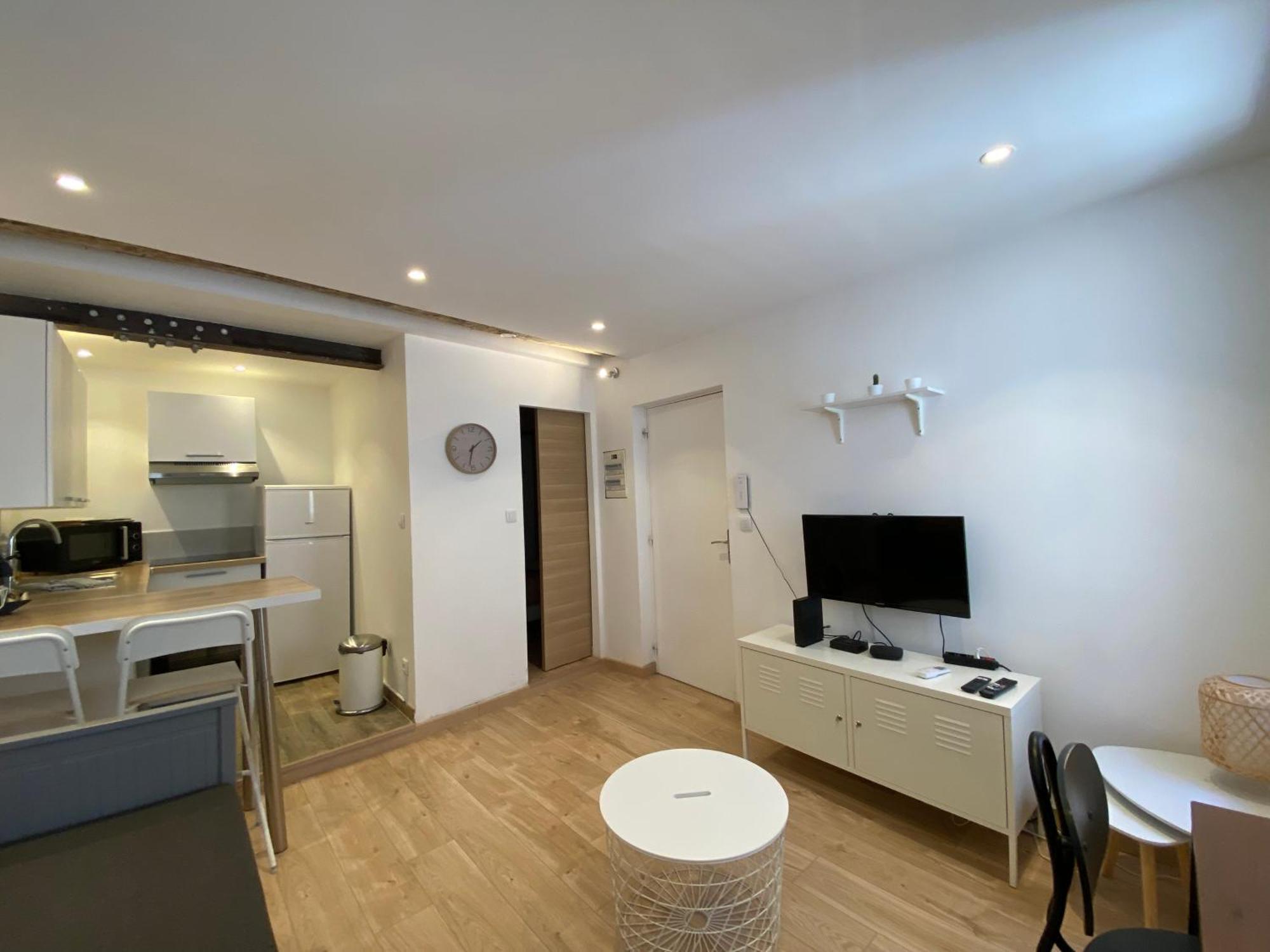 Fanny Wifi Climatise Tout A Pieds 4 Personnes 라시오타 외부 사진
